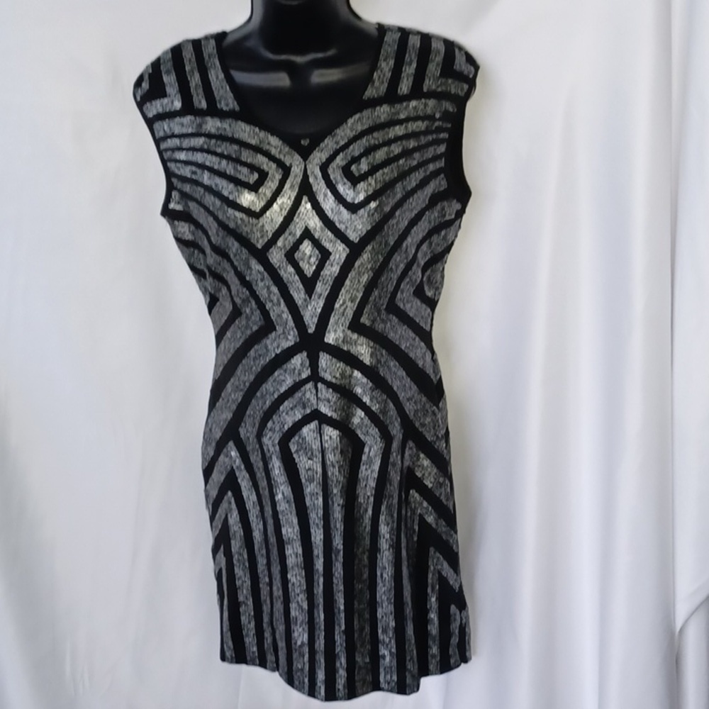 Romeo+Juliet Couture Sequin Cap Sleeve Midi Dress